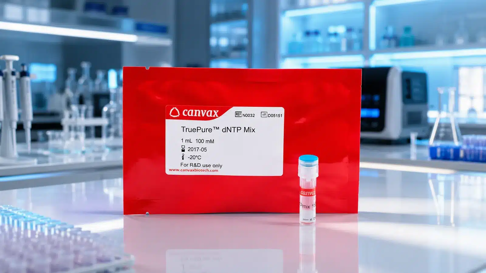 TruePure dNTP Mix for PCR | Canvax Canvax TruePure dNTP Mix for PCR in a molecular biology laboratory